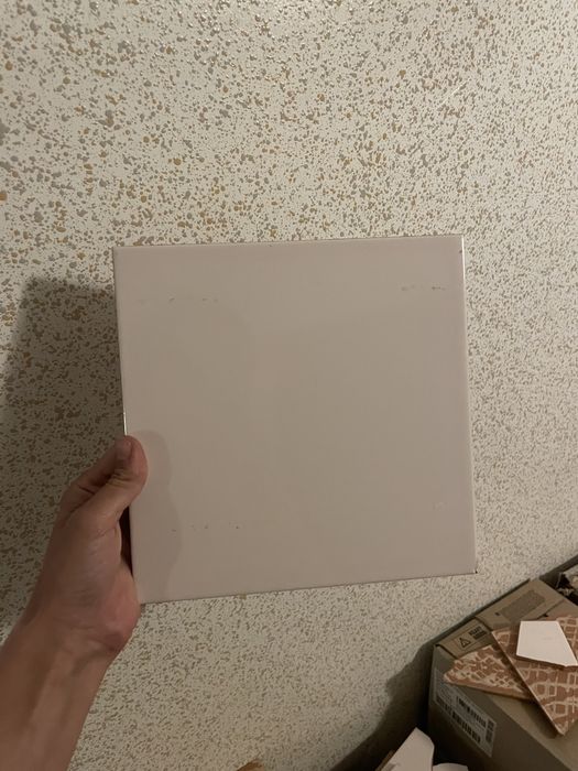 Opoczno monoblock pastel pink glossy plytki scienne 16 m2