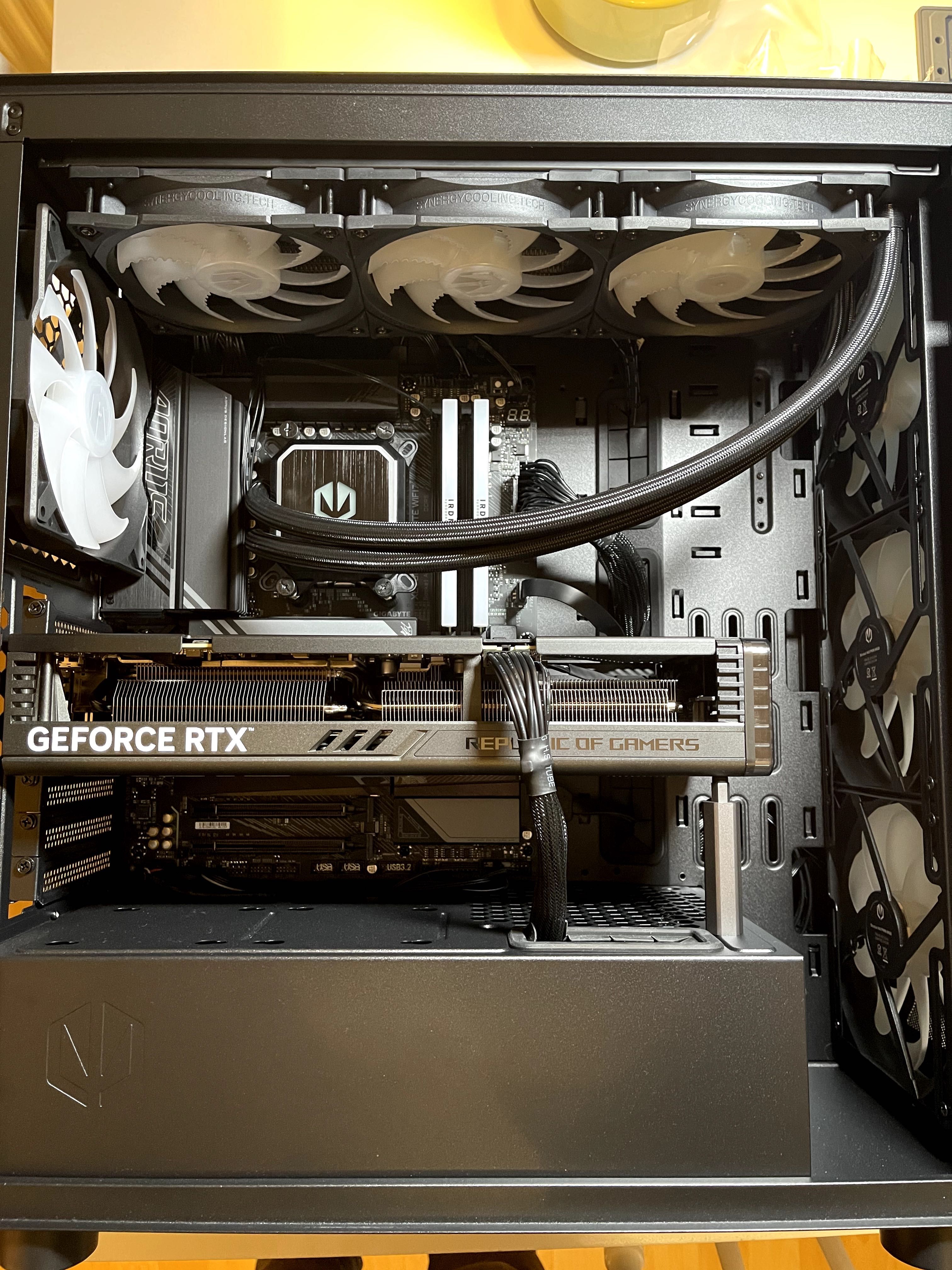 Obudowa ENDORFY Arx 700 ARGB