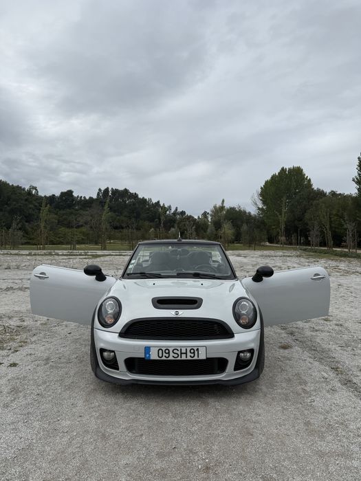 Mini Cabrio JCW