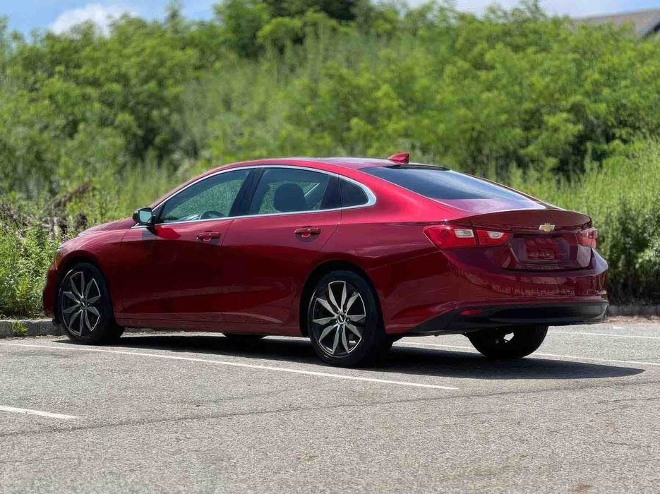 Chevrolet Malibu LT      2017