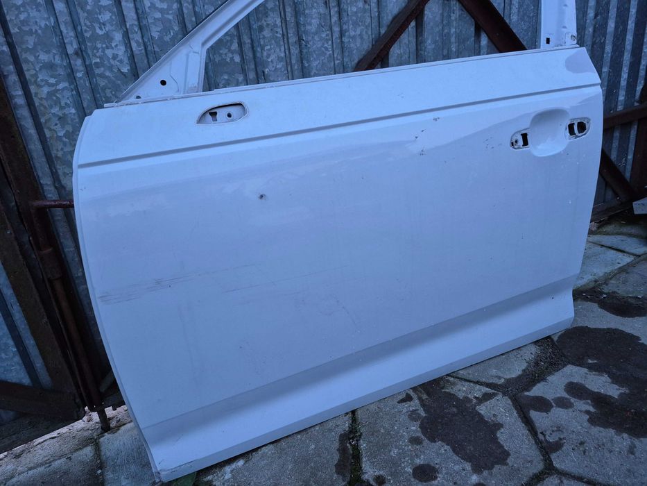 Audi A4 B9 (8W) 15-19 Drzwi lewe przód oryginalne