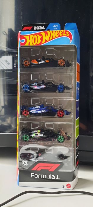 F1 пятипак hot wheels