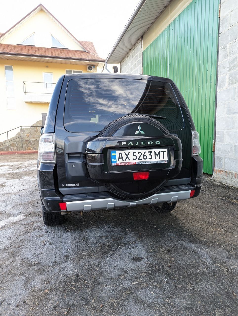 Mitsubishi Pajero 4 3.2d 2010