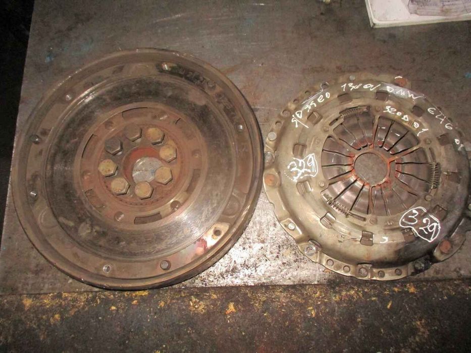 Embraiagem 1223712R BMW E46 2001 320D LUK/SEM DISCO BIMASSA  SEM DISCO