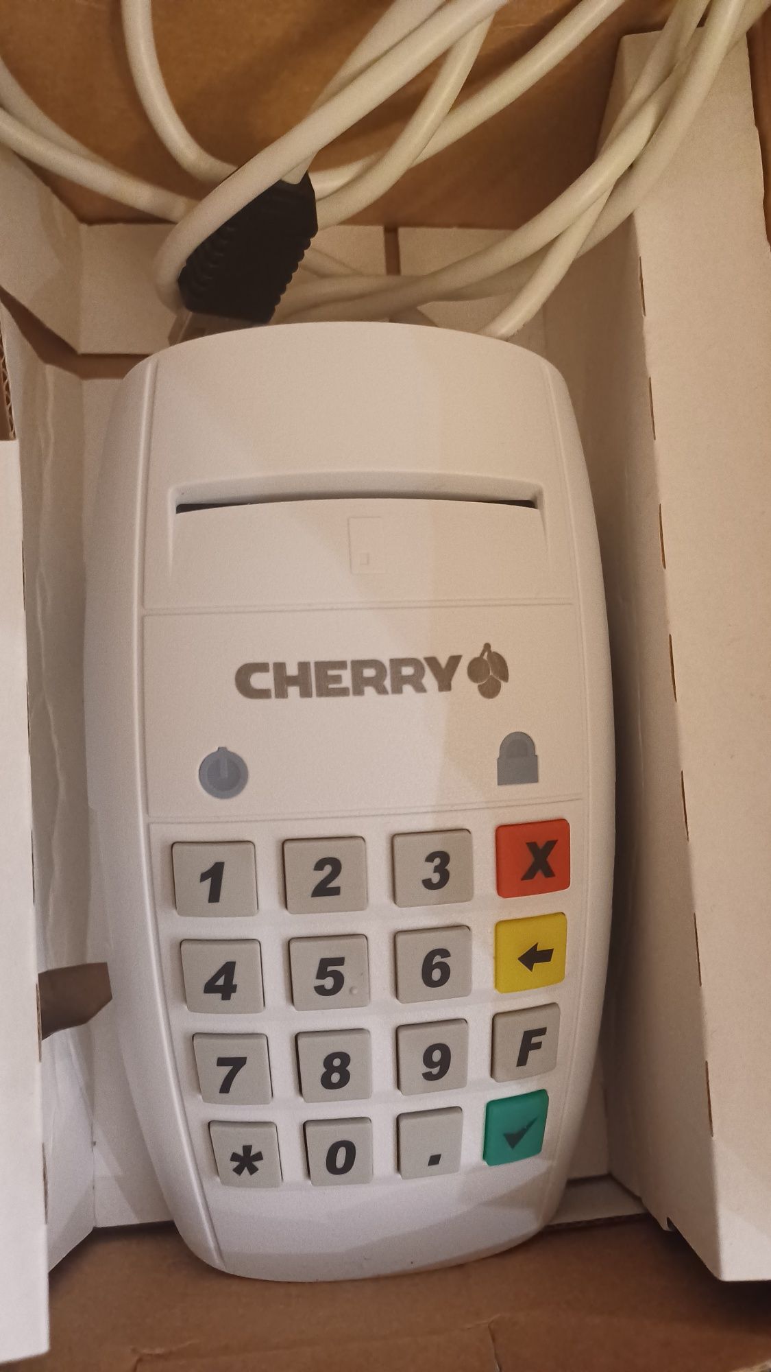 CHERRY Czytnik kart inteligentnych ST-2100