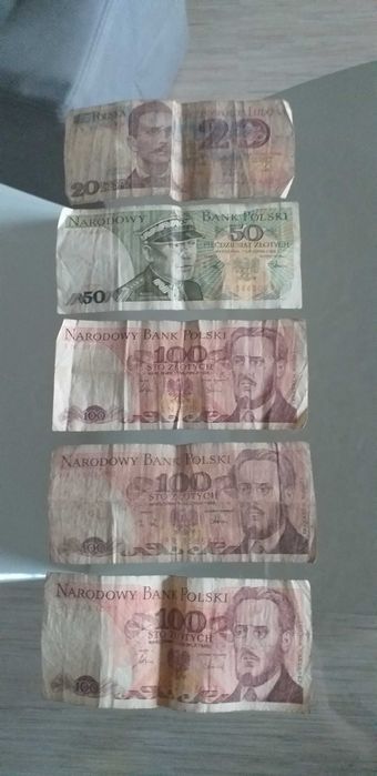 Banknoty i monety