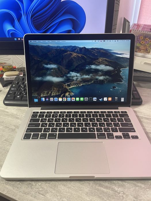 Продам Macbook Pro (Retina, 13-inch, Mid 2014)