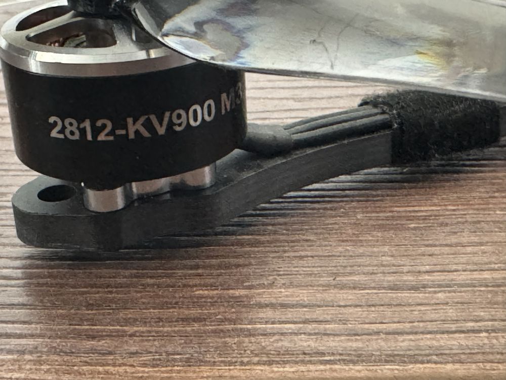 Fpv 8 дрон 8” дюймов 5.8g 2.5w 915MHz 6000mAh