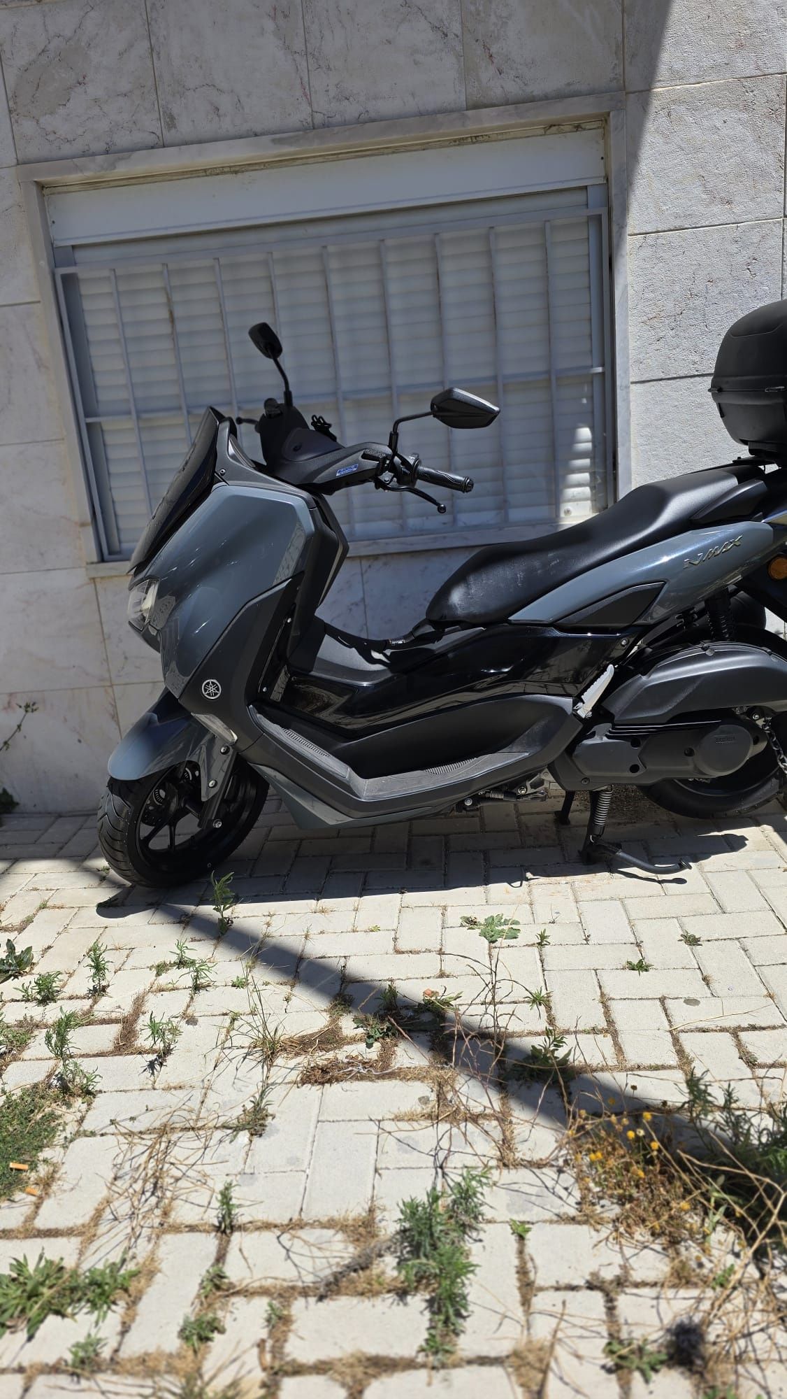 VENDO YAMAHA NMAX 2023 COM 3,668 KM RODADOS
