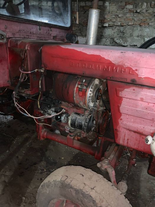 Продам Трактор Т25