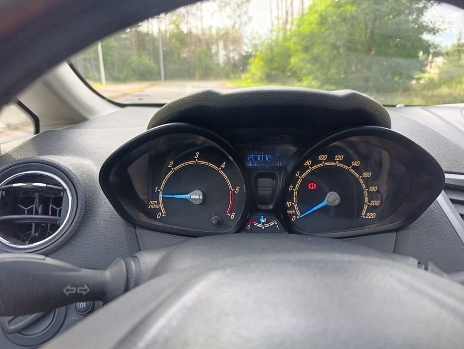 Fiesta mk6 2013 1.6Hdi Van