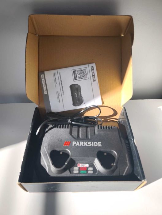 Carregador Rápido Duplo 12V 4.5Ah Parkside * NOVO *