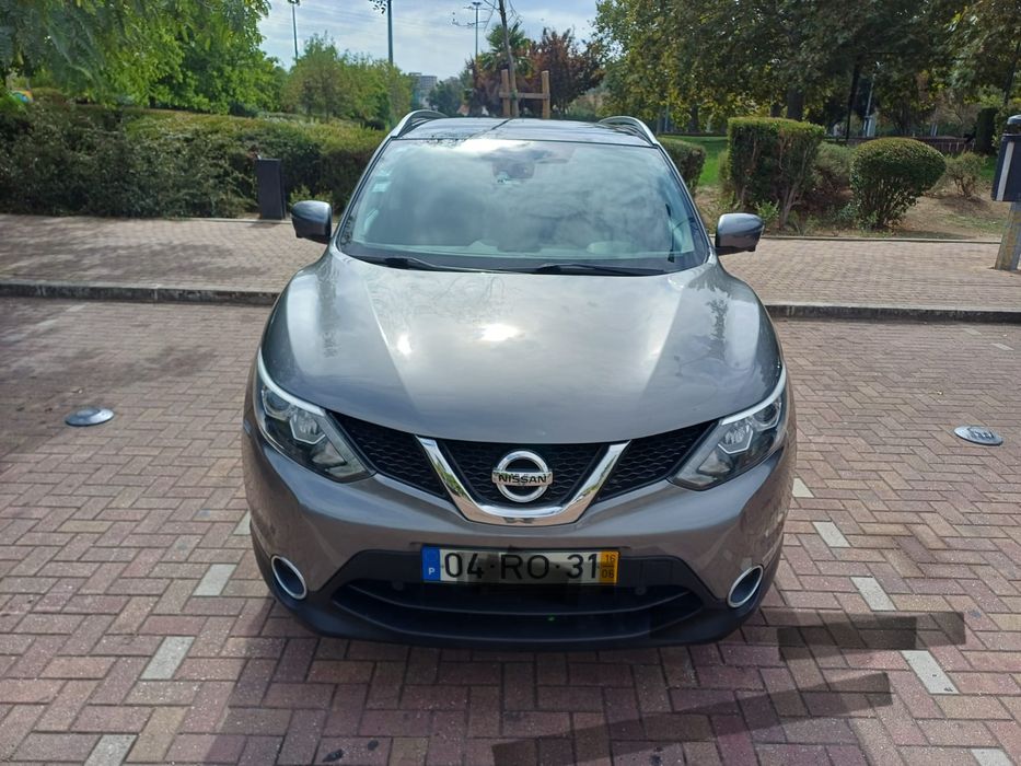 Nissan Qashqai 1.2 Dig-t 360 115 cv 5 p. De 2016.