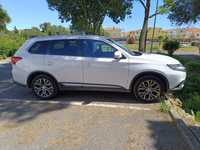 Mitsubishi Outlander 2.2 DI-D InStyle Navy - até final abril