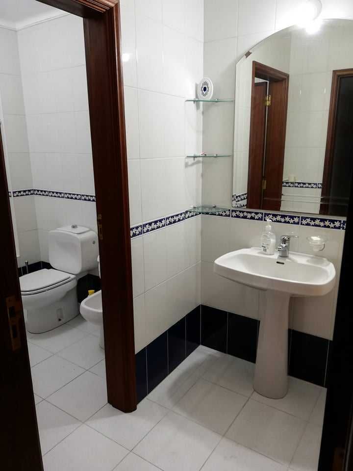 Arrenda-se Apartamento T2 na Praia da Barra