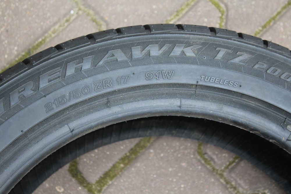 215 50 r17 Firestone TZ200
