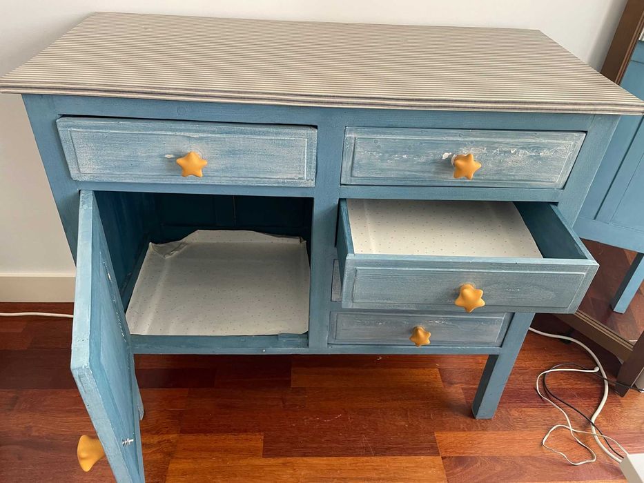 Móvel Antigo recuperado