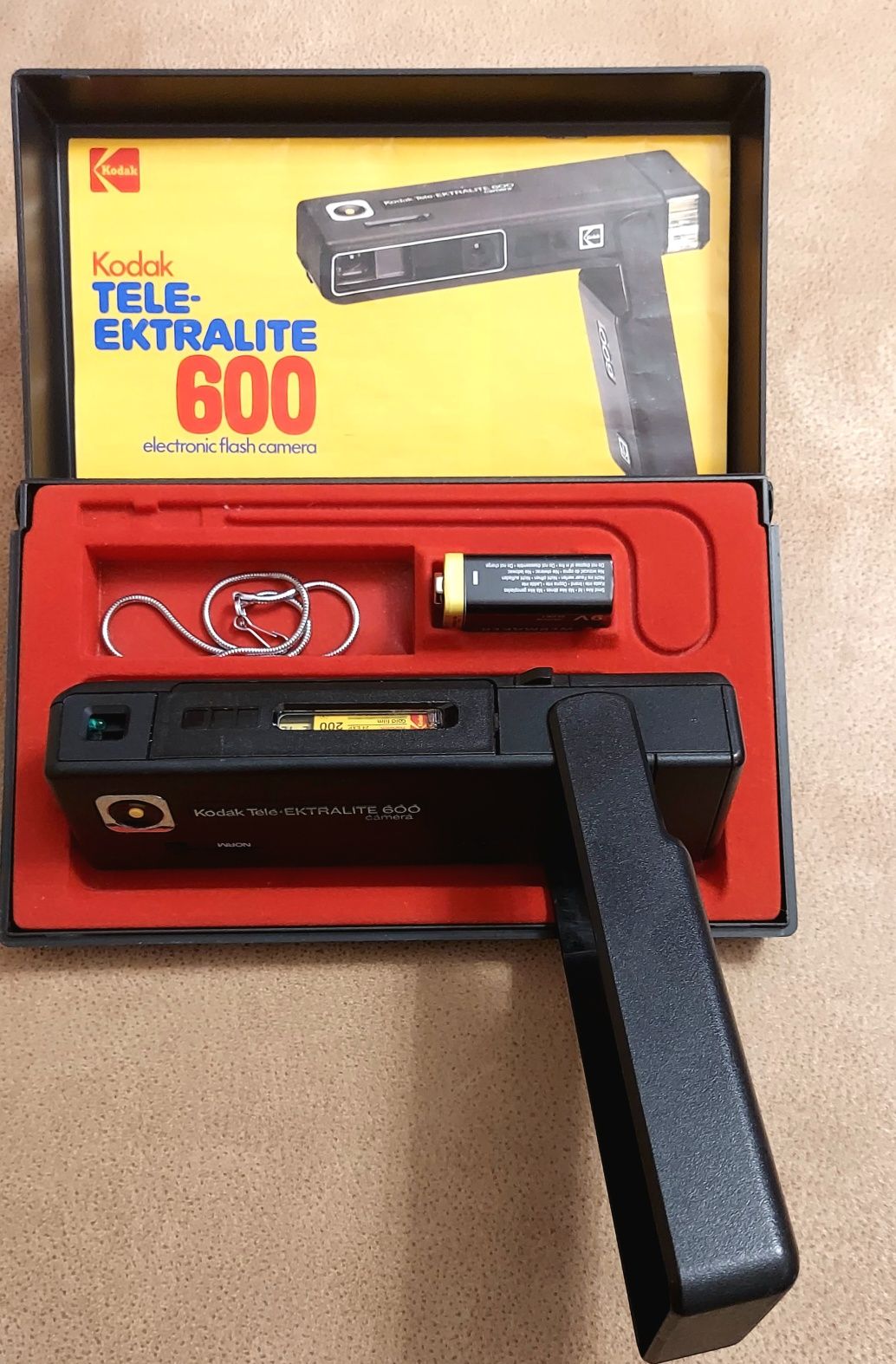 Kodak Tele-Ekstralite 600 Elektronic Flash Camera