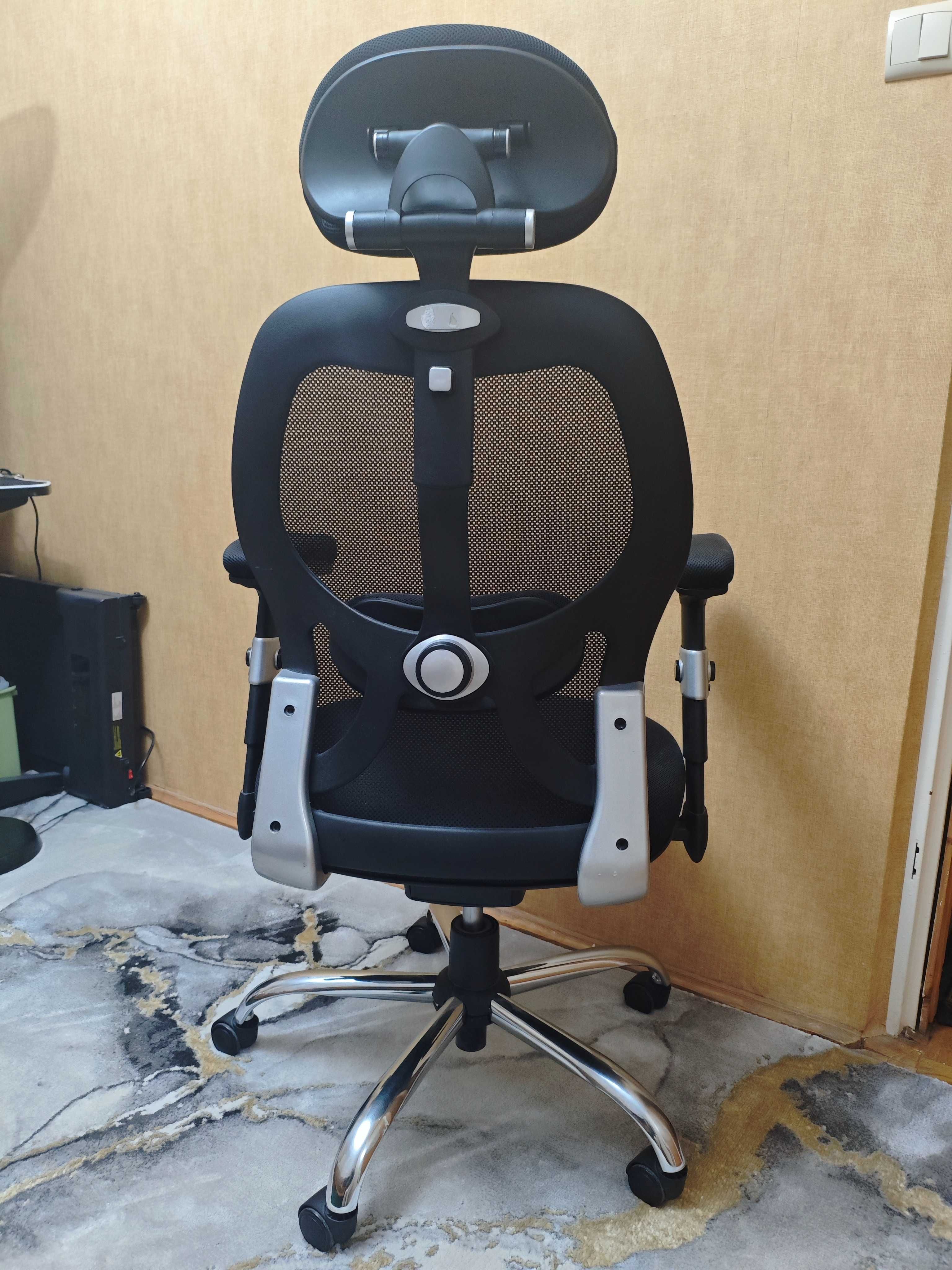 Fotel ergonomiczny Ergobox 106