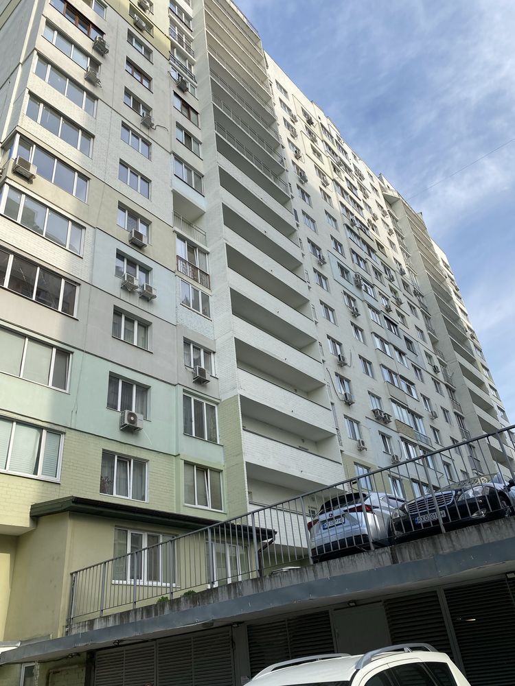 Продаж 4 к.кв ЖК Квартет Юбилейный Академика Барабашова Салтовка 603 р