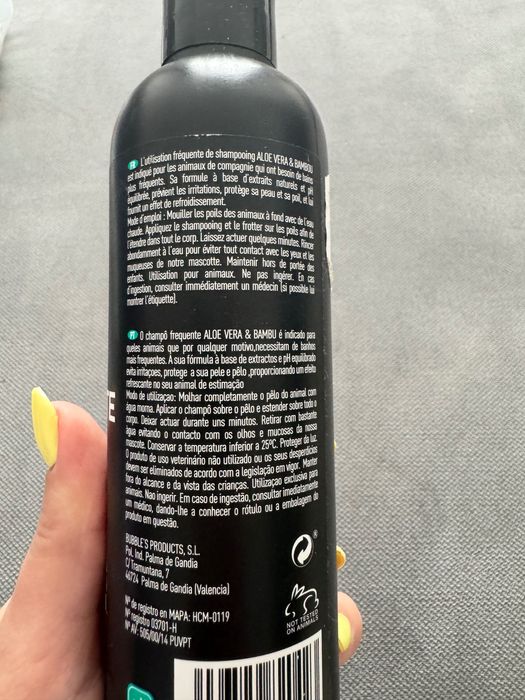 Conjunto shampoos e perfume para cães