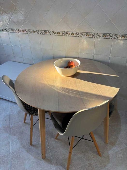 Mesa redonda IKEA LISABO