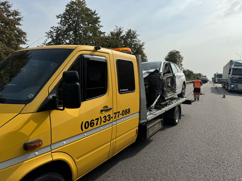 Евакуатор вінниця(евакуатор цілодобово)эвакуатор,евакуатор 24/7,лафет