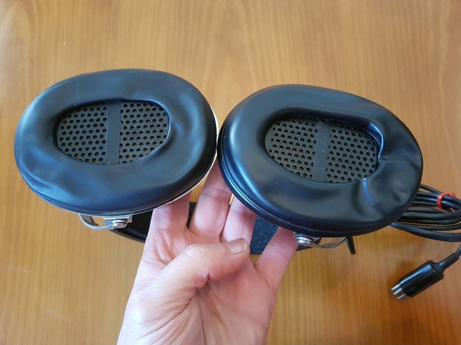 Antigos Headphones KOSS Electrostatic RAR0