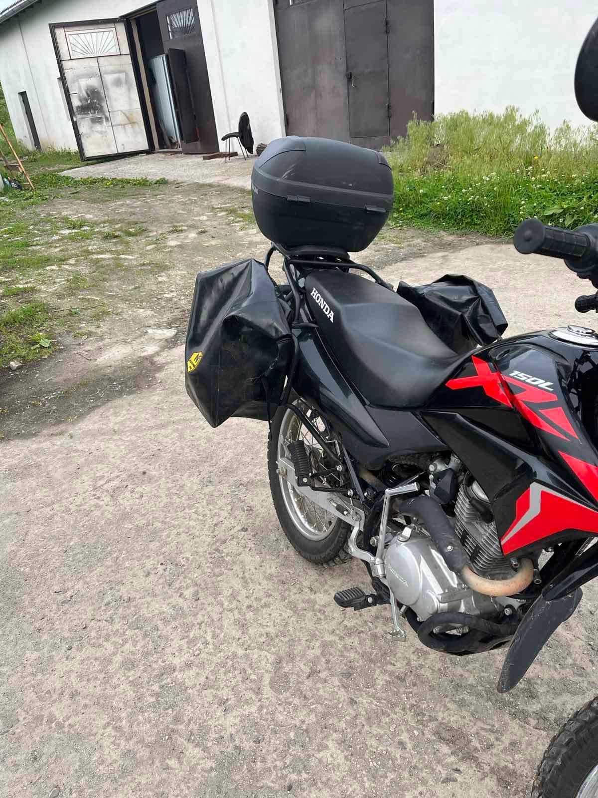 Багажная система, кофры, крепление кофра Honda XR150