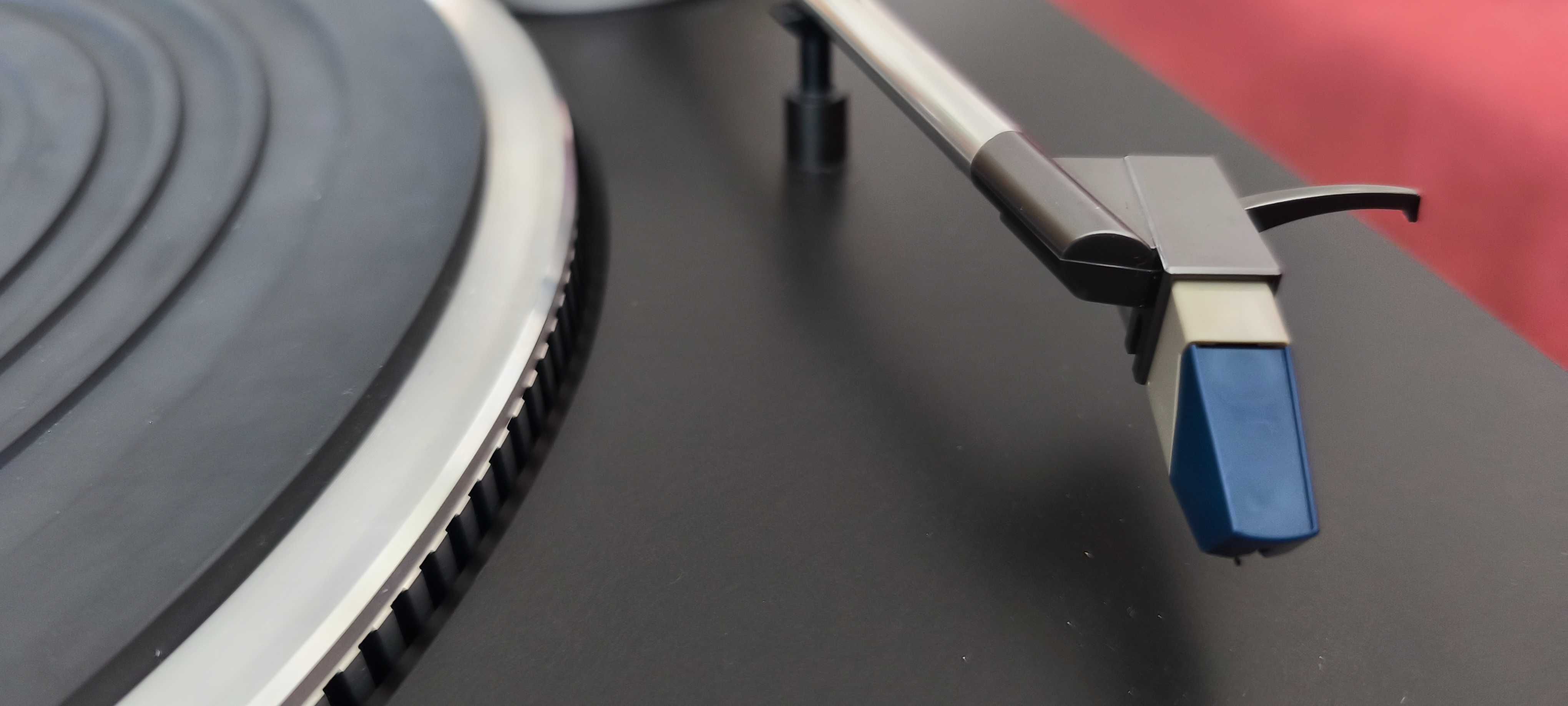 Gramofon Technics SL-DD33