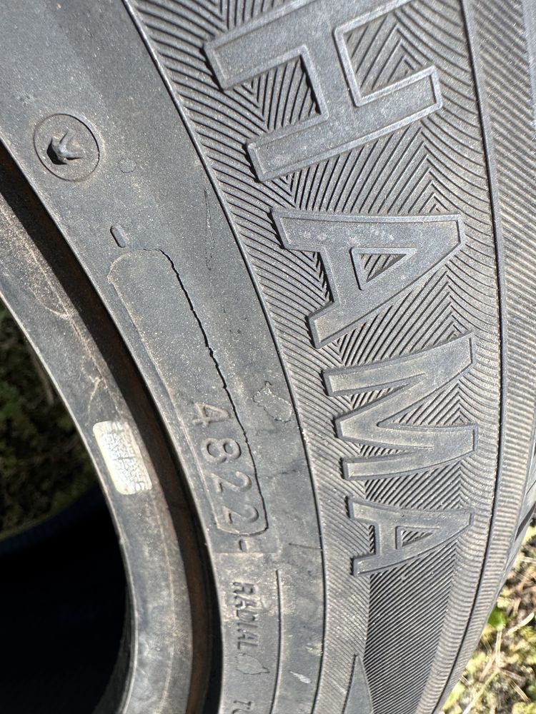 Para opon YOKOHAMA YK-GTX 225/55/17 R17 22r WIELOSEZONOWE jak Nowe 8mm