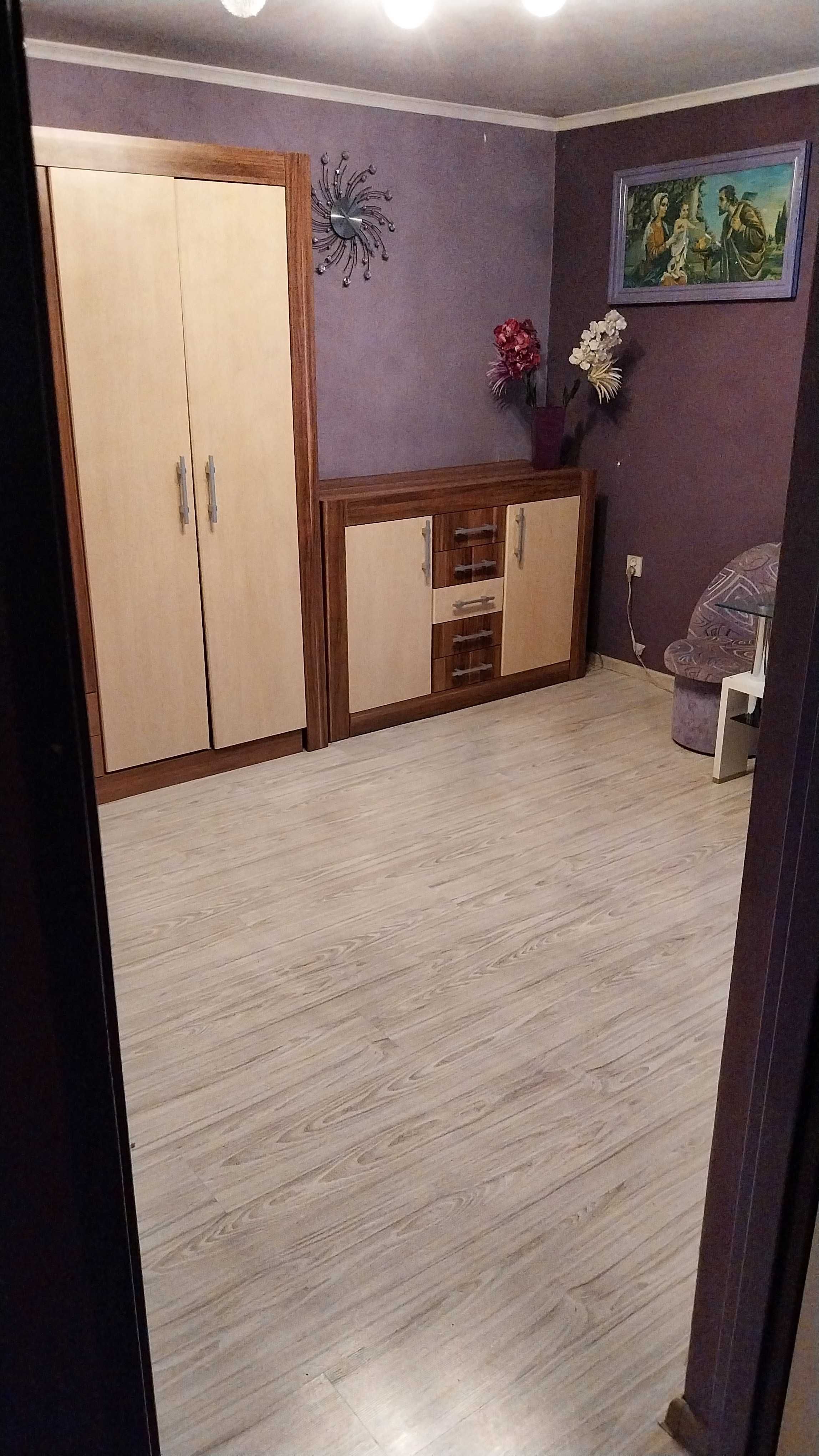 Zestaw mebli do sypialni łóżko szafa komoda
