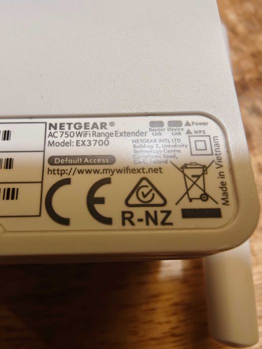 Wzmacniacz sygnału repeater WiFi Netgear EX3700 – stan bardzo dobry