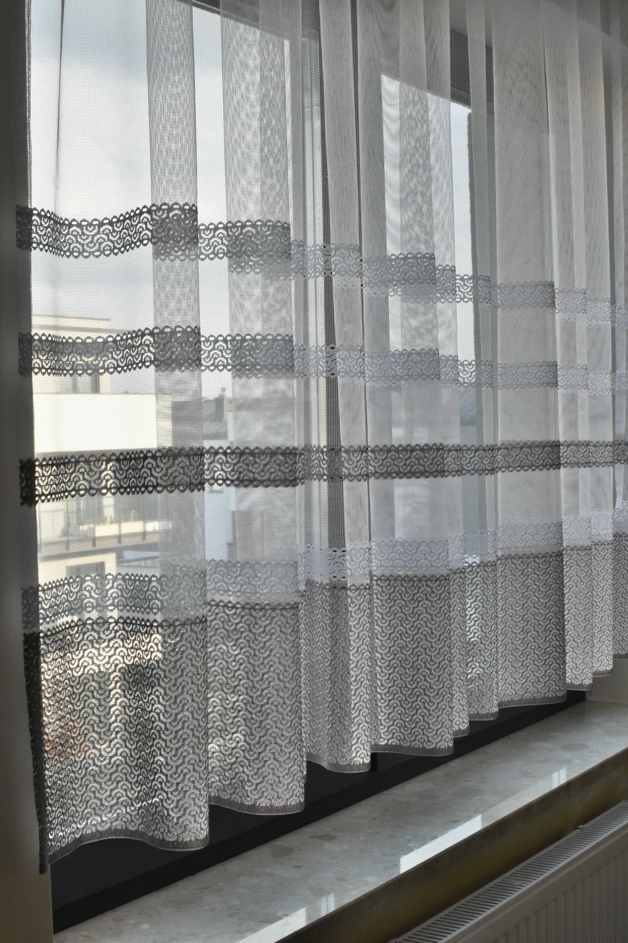 Firana firanka żakardowa gotowa z taśmą 160x300