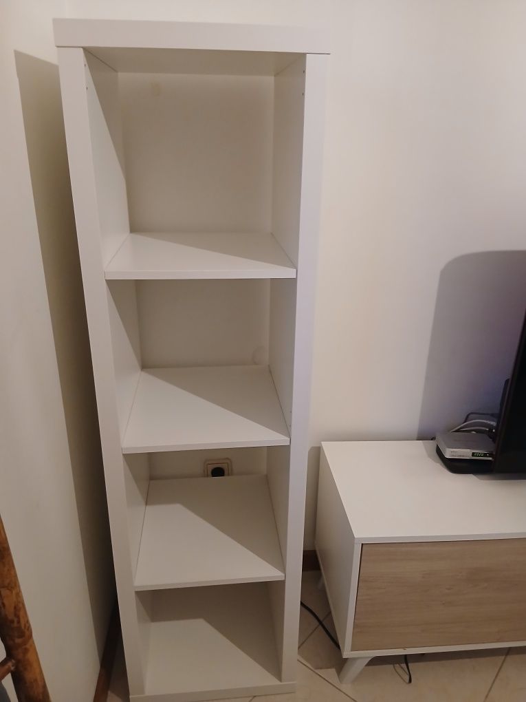 Estante Kallax branca