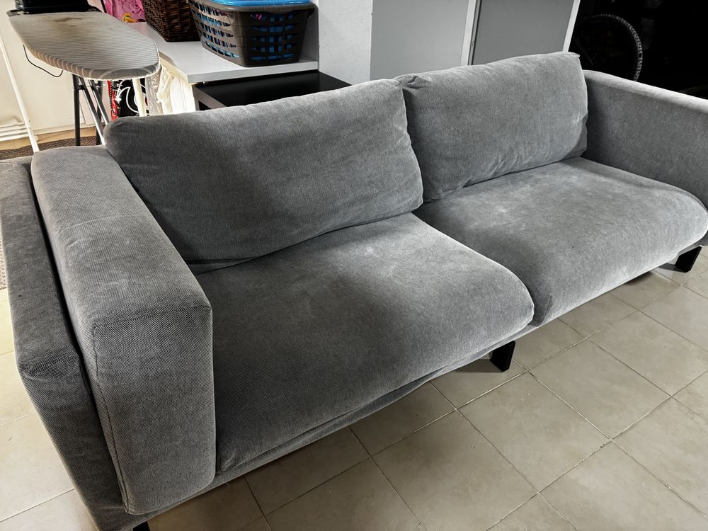 Sofá Ikea 4 lugares cinzento