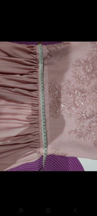 Sukienka pudrowy róż