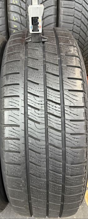 Opony 225 70 R 16C 112/110R Goodyaer Vector