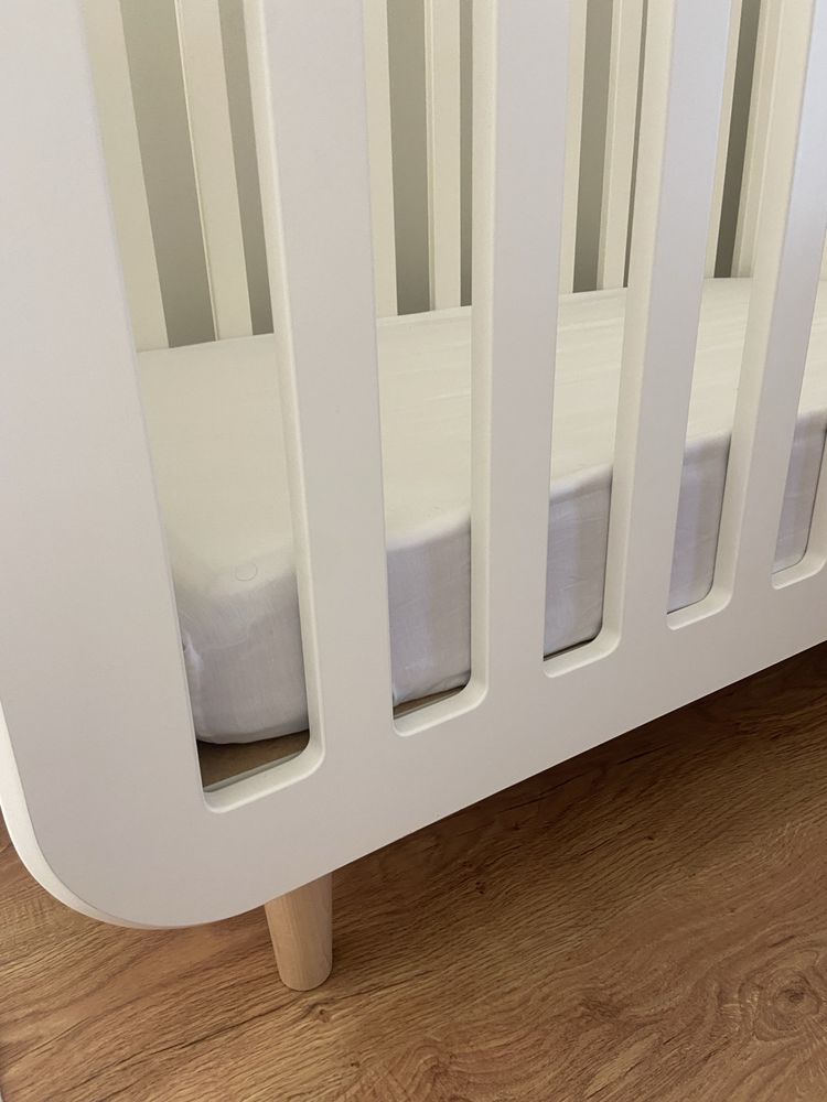 Cama berço de bebé + colchão