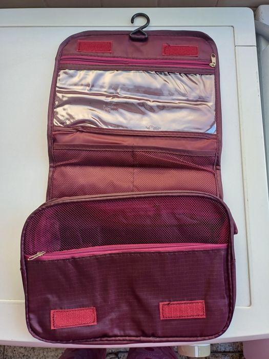 Bolsa de higiene de viagem bordeaux - NOVA