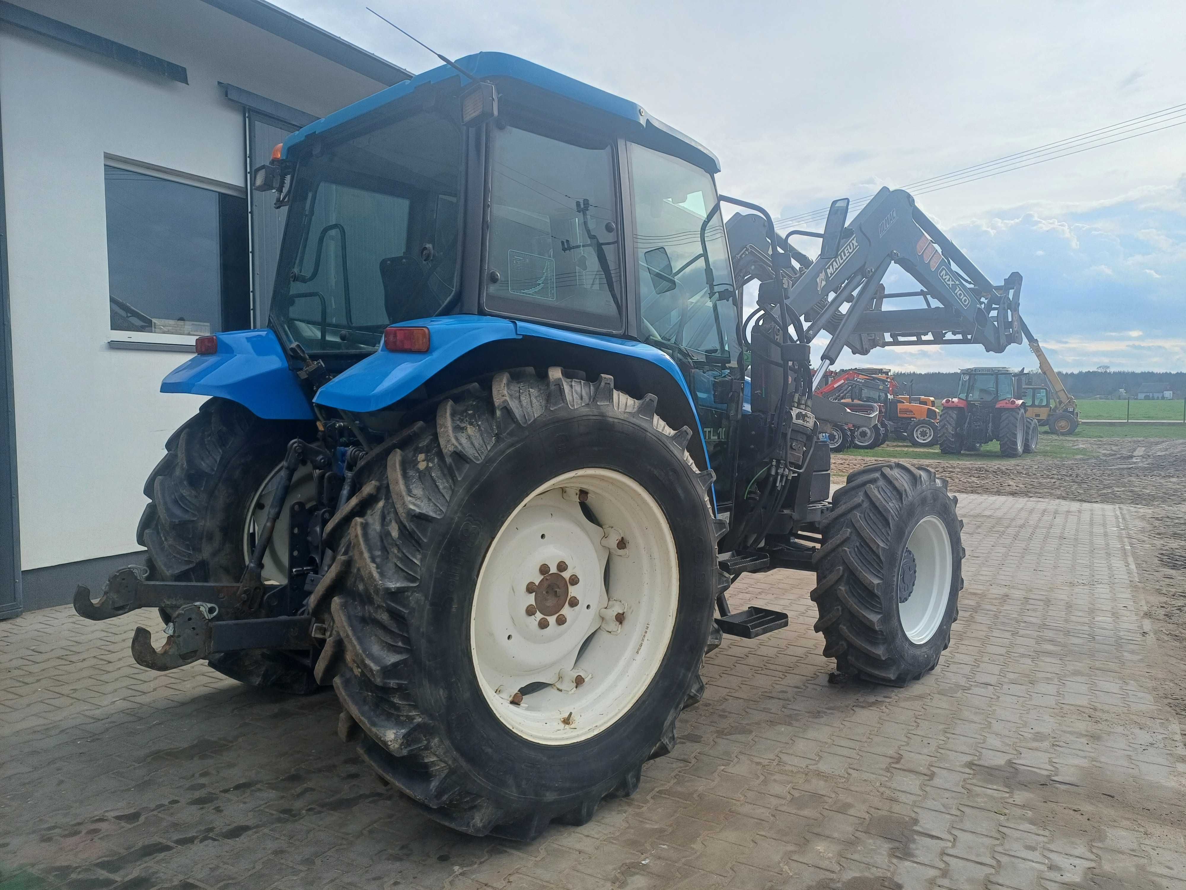 New Holland TL 100