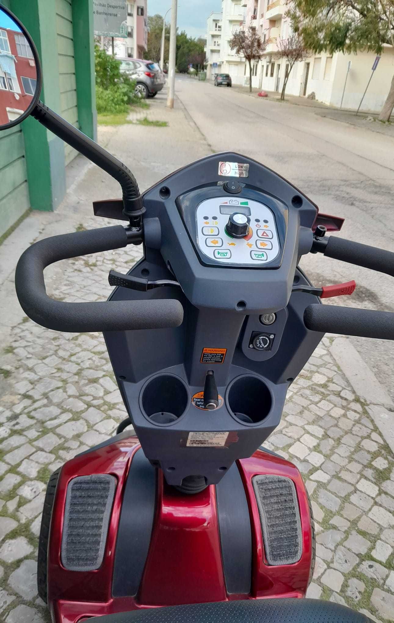 Scooter elétrica de mobilidade