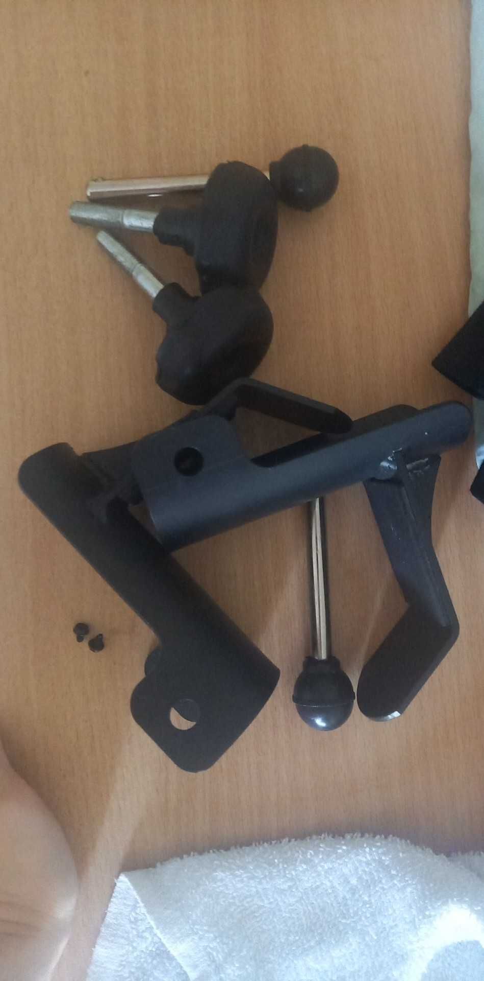 Stacja z drążkiem do podciągania wielofunkcyjna stacja do dipów