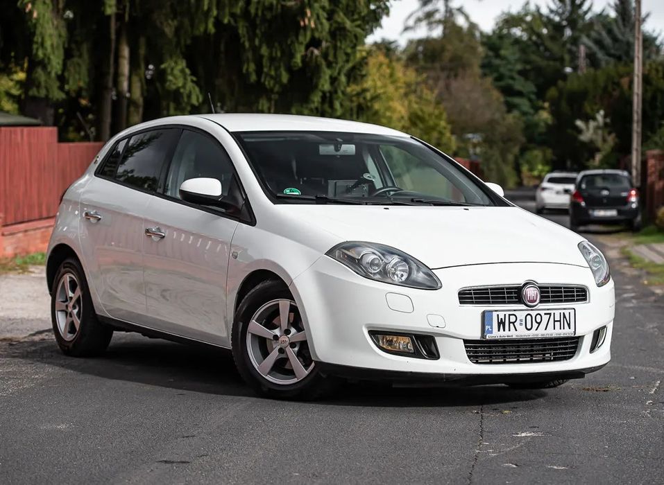 Fiat Bravo 1.4T 140KM Klimatronic Navi Kamera Grzane Fotele Bixenon Parktronic