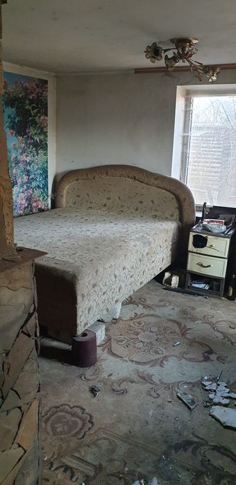 Частина будинку, 6.5 сот. землі, центр, с. Корчак