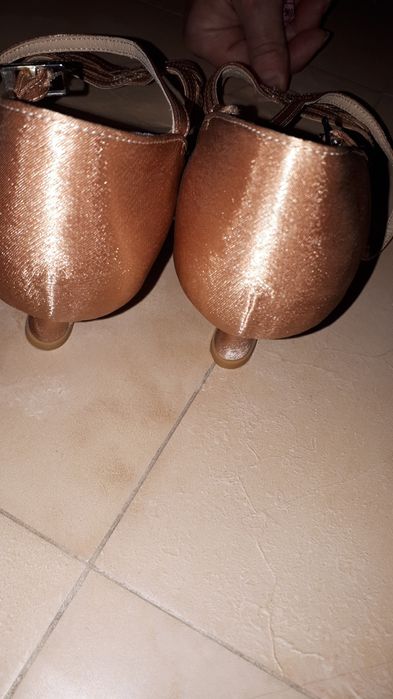 Buty taneczne do tańca towarzyskiego łacina obcas 5cm roz 36 wkł 23