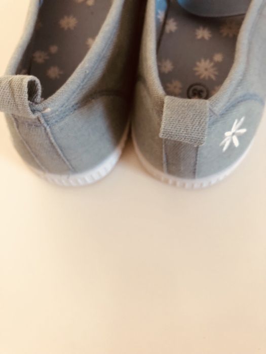 Nowe trampki kapcie szkolne balerinki- 35