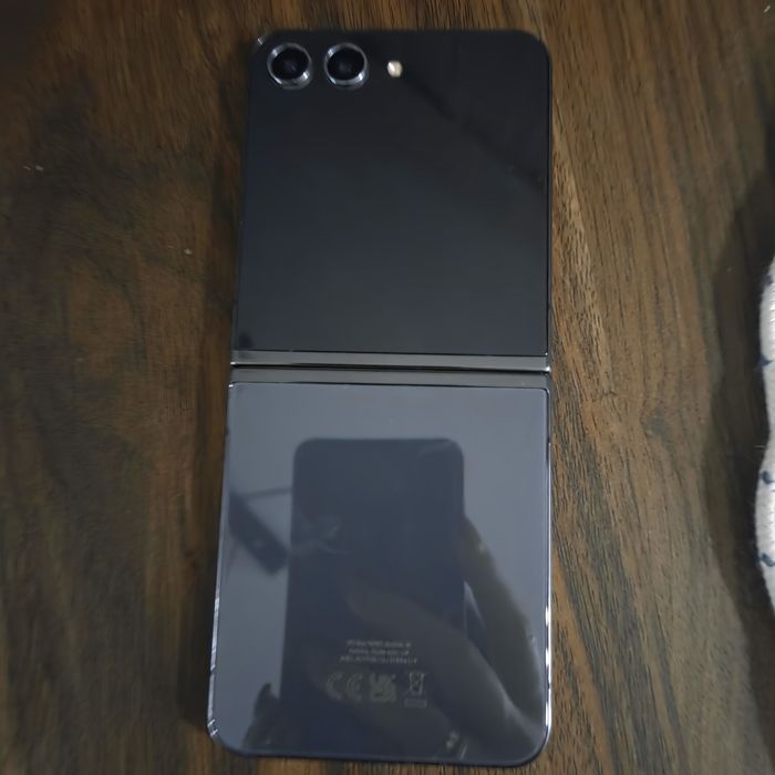 Samsung Galaxy z flip 5