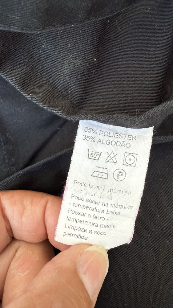 Avental preto com bolso