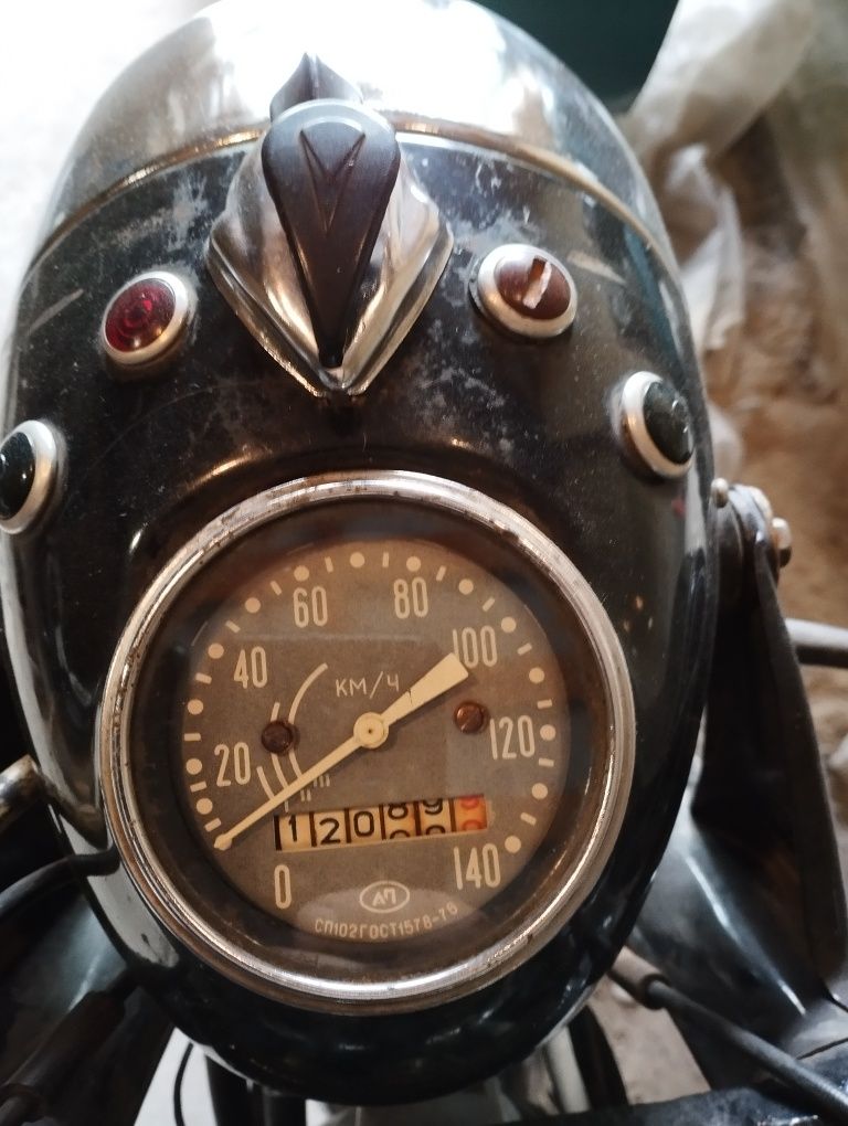 Мт 12,к 750 оригинал 1982 г.в